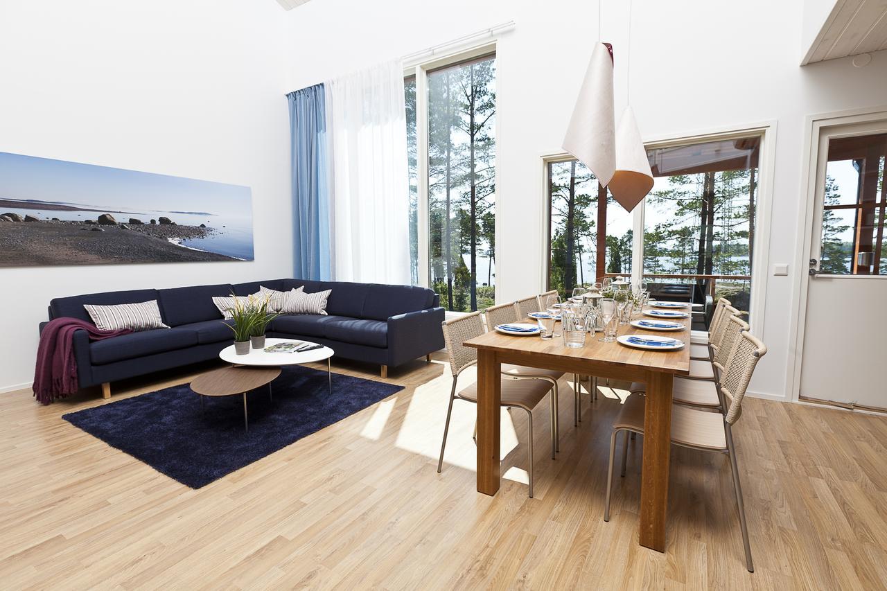Santalahti & 3*